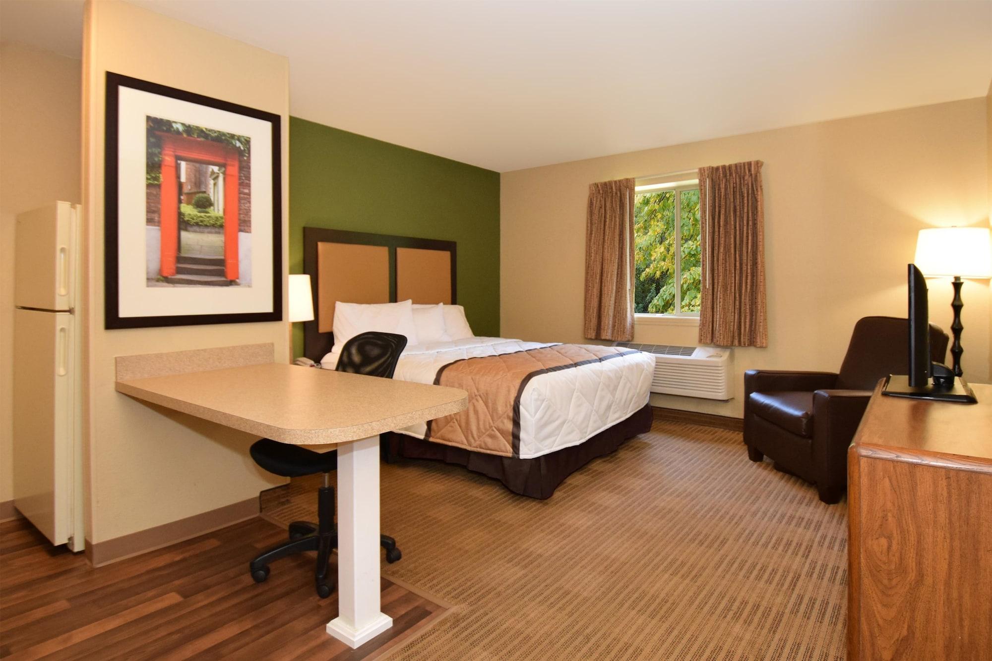 เอ็กซ์เทนด์ สเตย์ อเมริกา - เอครอน - คอปลีย์ - เวสต์ Hotel Copley ภายนอก รูปภาพ