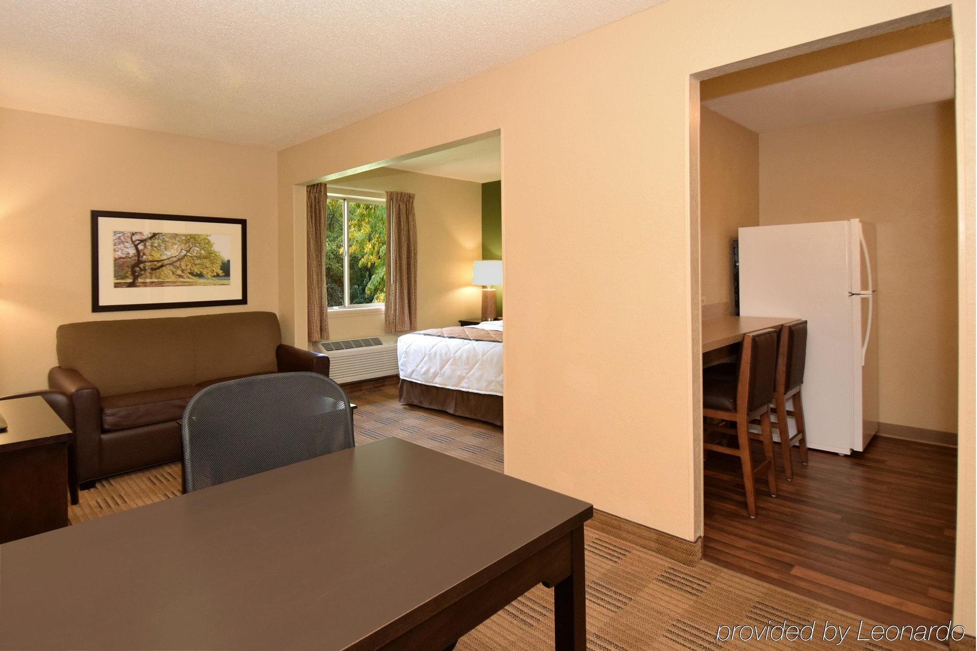 เอ็กซ์เทนด์ สเตย์ อเมริกา - เอครอน - คอปลีย์ - เวสต์ Hotel Copley ภายนอก รูปภาพ